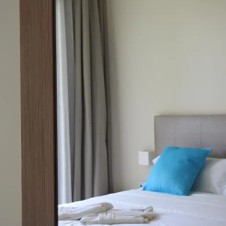 Blizz Boutique Hotell Marbella